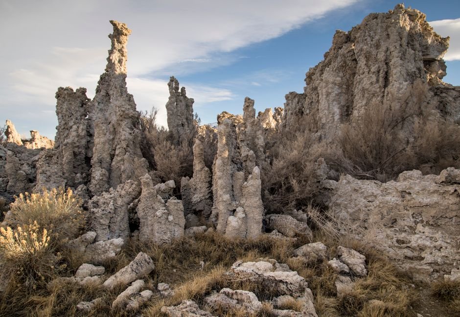 California's Ancient Echoes: Unraveling Global Cataclysms & Deep Geological History