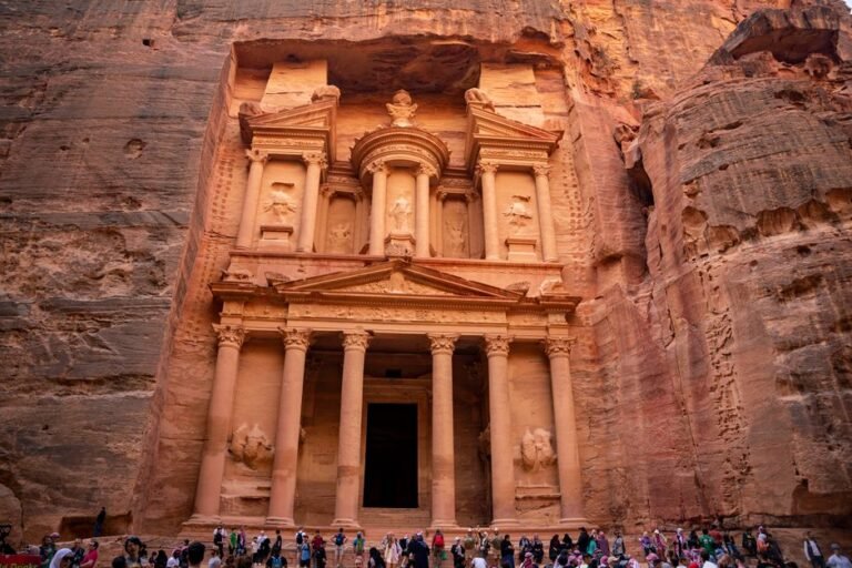 Mecca vs Petra: Unraveling the Controversial Debate on Islam's Sacred Origins